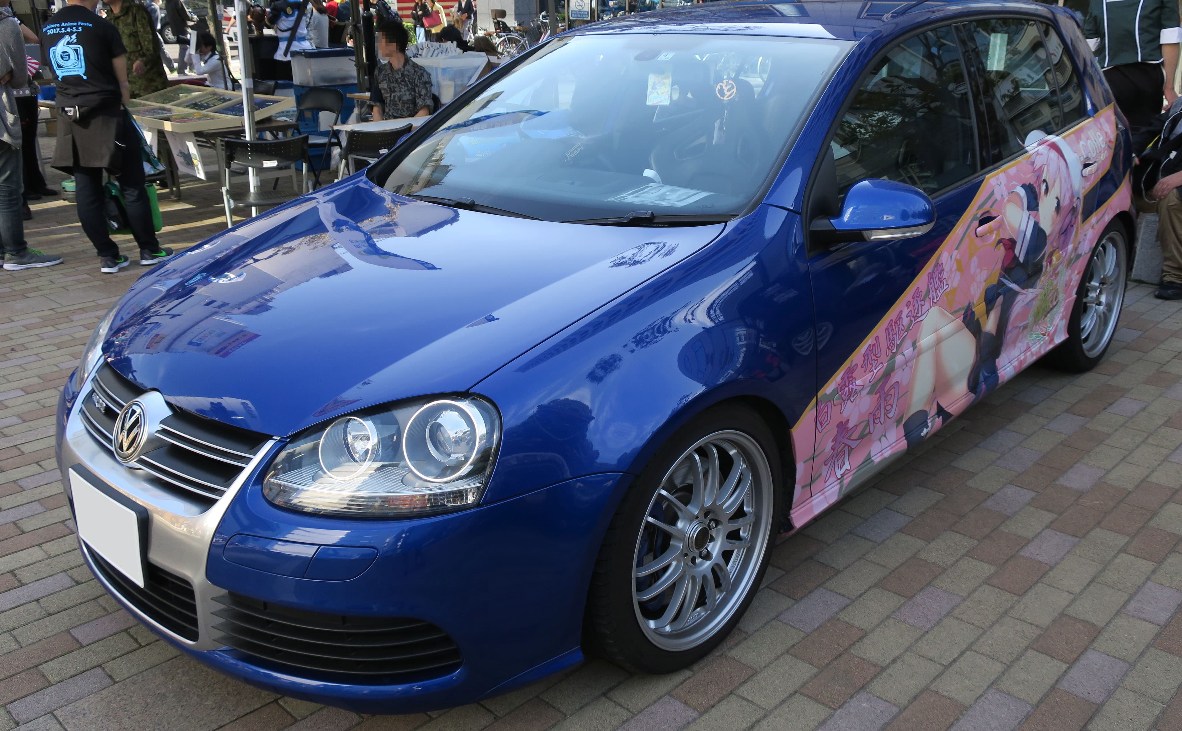 Wie schon der Golf der ersten Generation setzt auch der Golf der fünften Generation wieder neue Maßstäbe für praktische Autos.